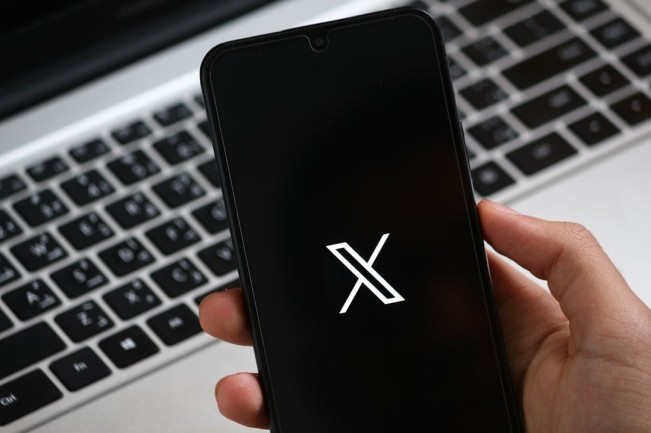 X/Twitter. (pexels/arshutter)